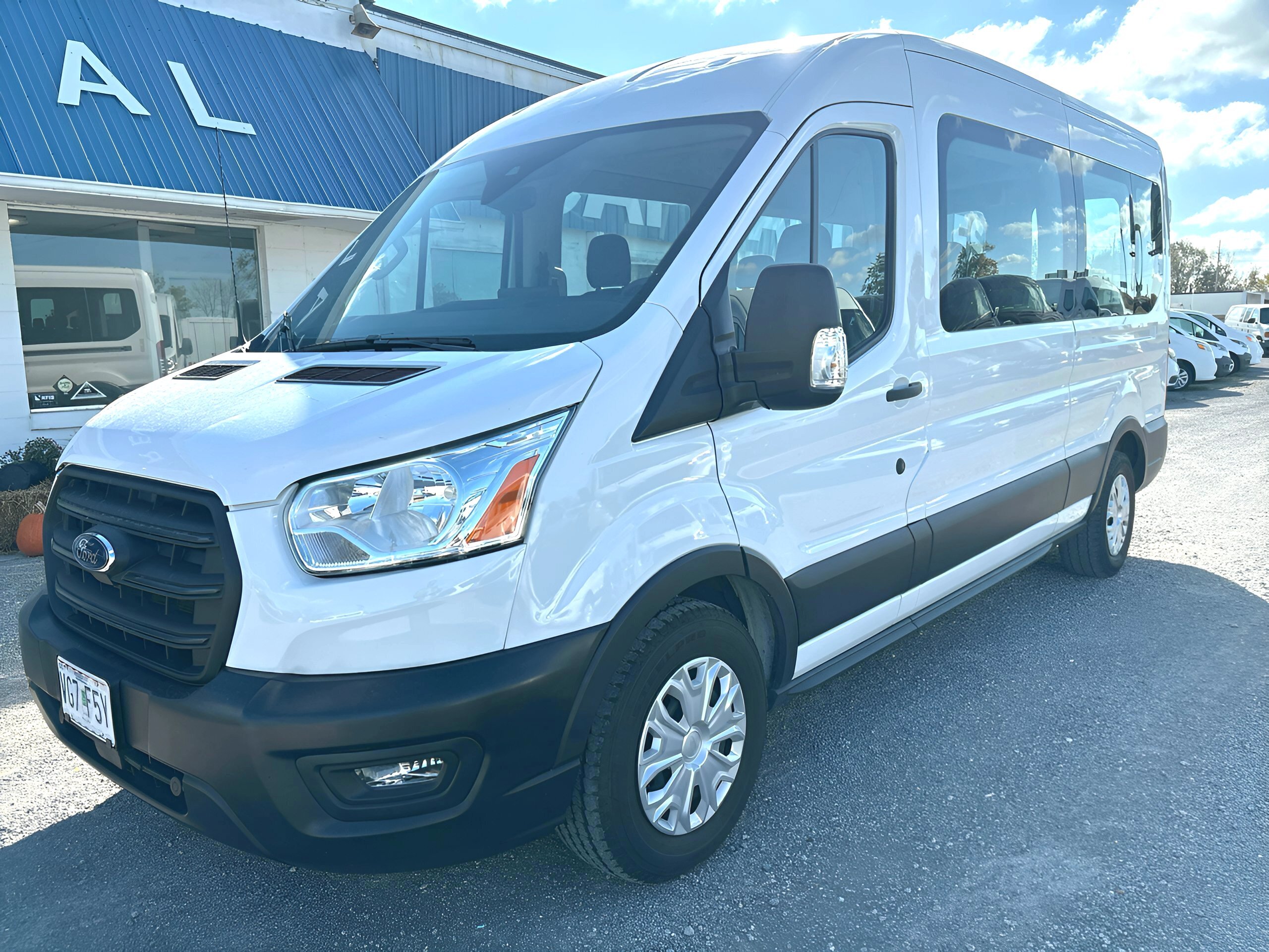2022 FORD TRANSIT 350 in Cape Girardeau, MO