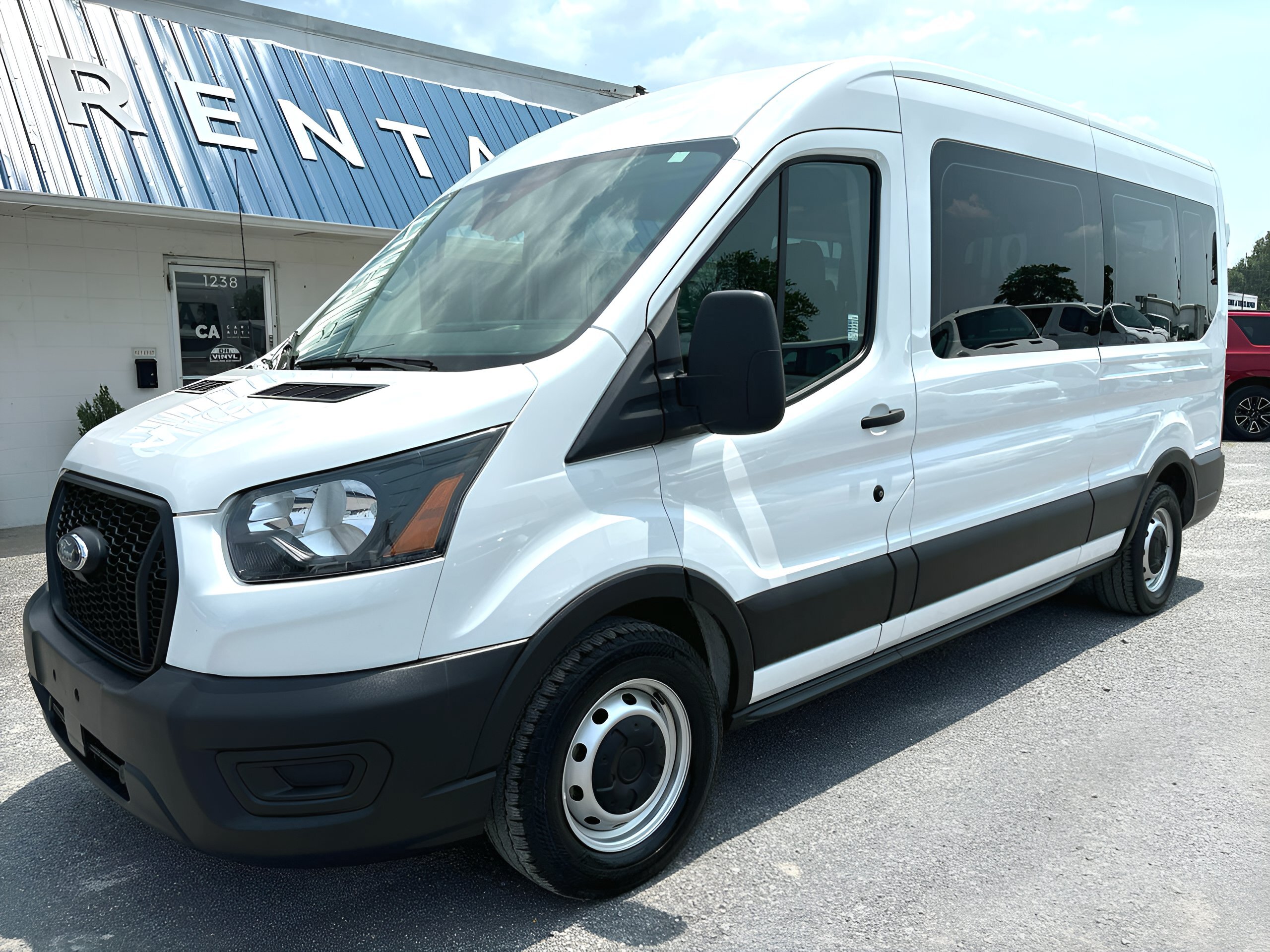 2023 FORD TRANSIT 350 in Cape Girardeau, MO
