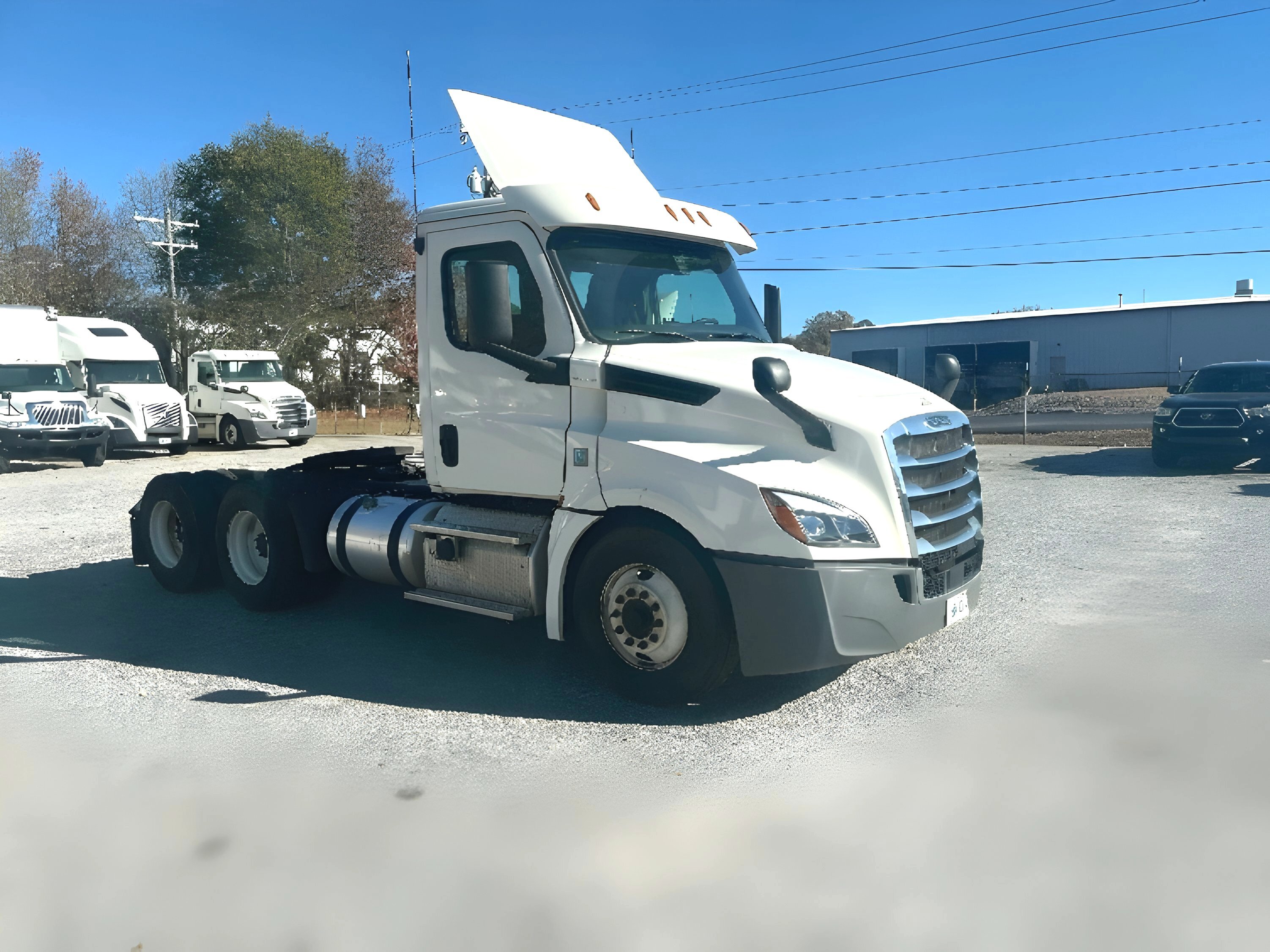 2019 FREIGHTLINER CASCADIA 126 in Greer, SC