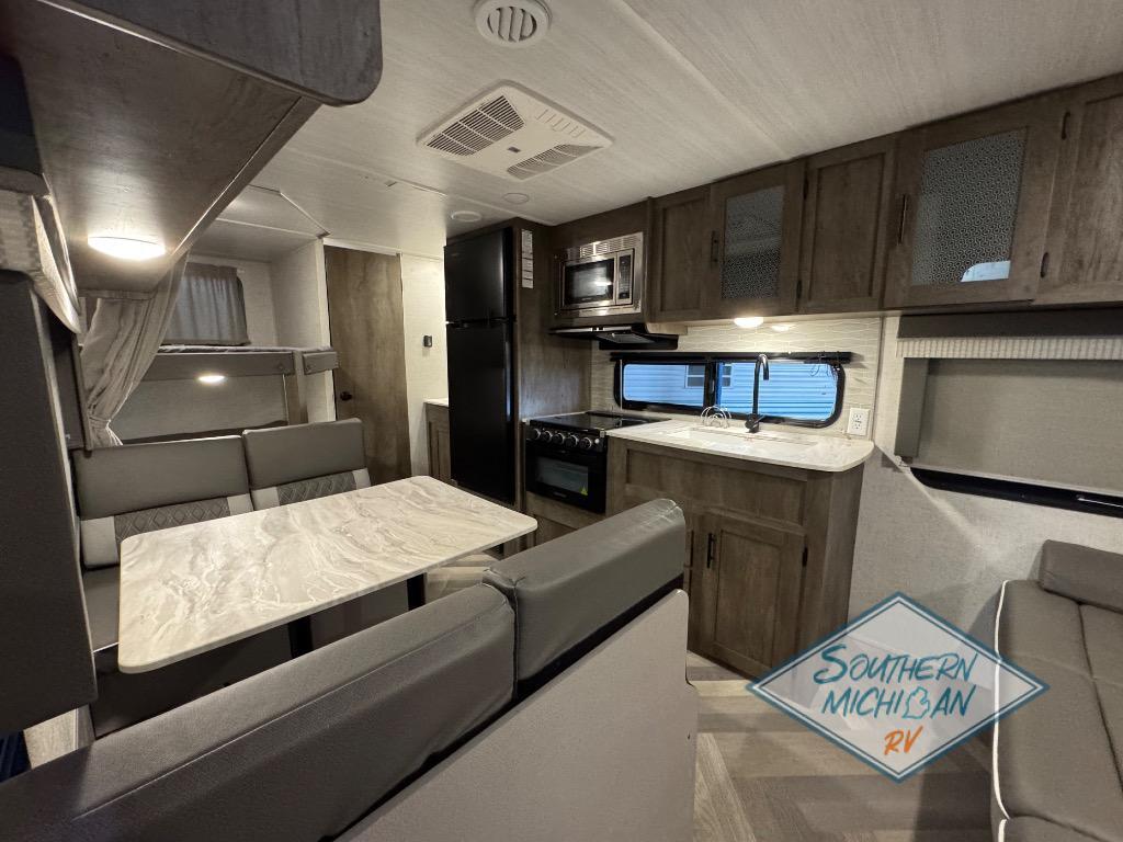 2021 Forest River Rv Wildwood X-Lite 261BHXL in hillsdale MI