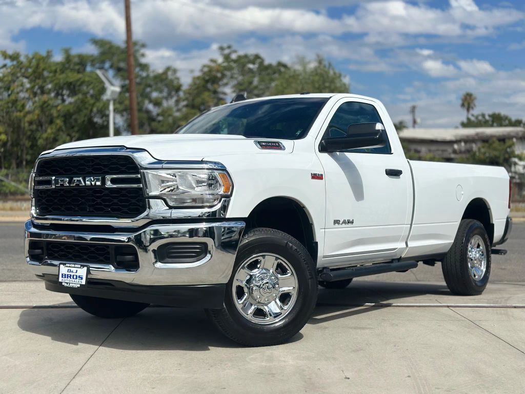 2022 RAM 3500 TRADESMAN in Pacoima, CA
