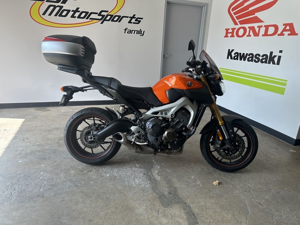 e*9様 夏休みSALE【匿名送料無料】YAMAHApiaggeroNP-12ス ヤマハ MT-09 SP 神奈川県 東名横浜店 | レンタルバイクに乗るなら