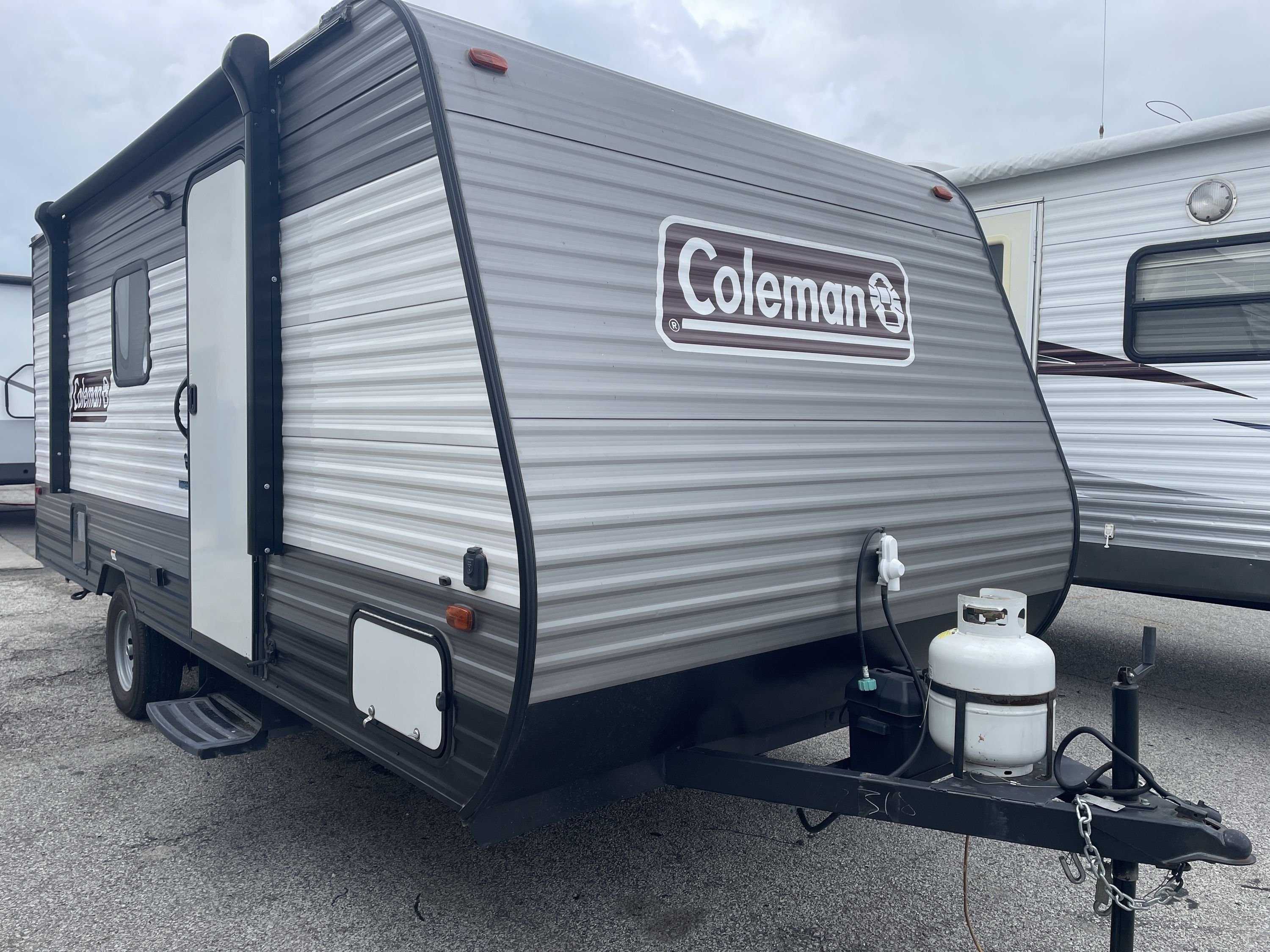 2022 Coleman Coleman Lantern Lt 17b