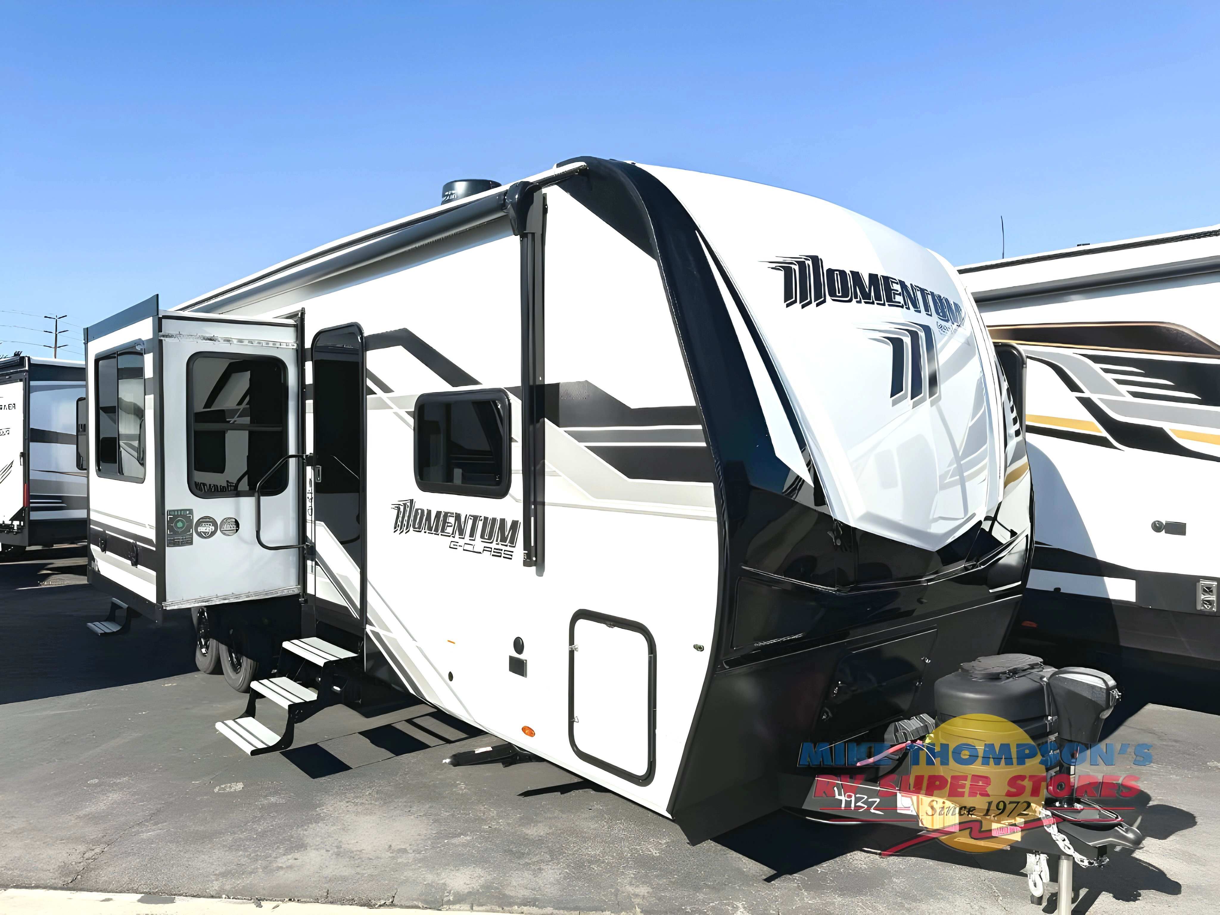 2026 Grand Design Momentum G-Class 29GS Travel Trailer Toy Hauler RV