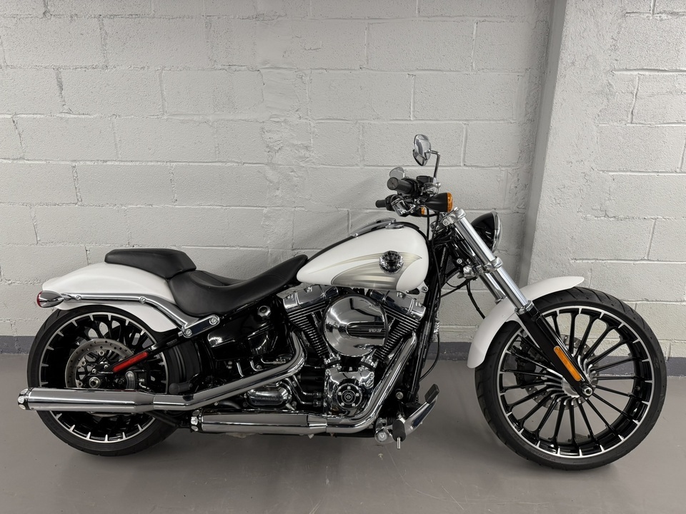 2017 Harley-Davidson FXBR Breakout in Elmsford, NY