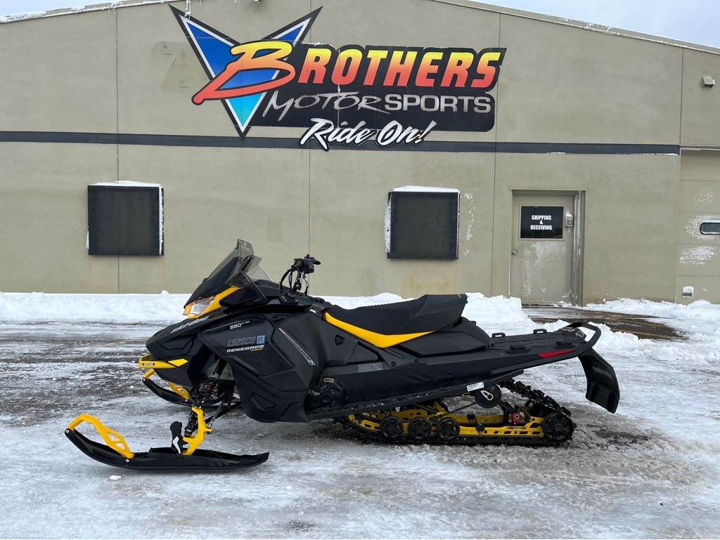 Used Snowmobiles For Sale Near Blairsburg, Minnesota - Snowmobile