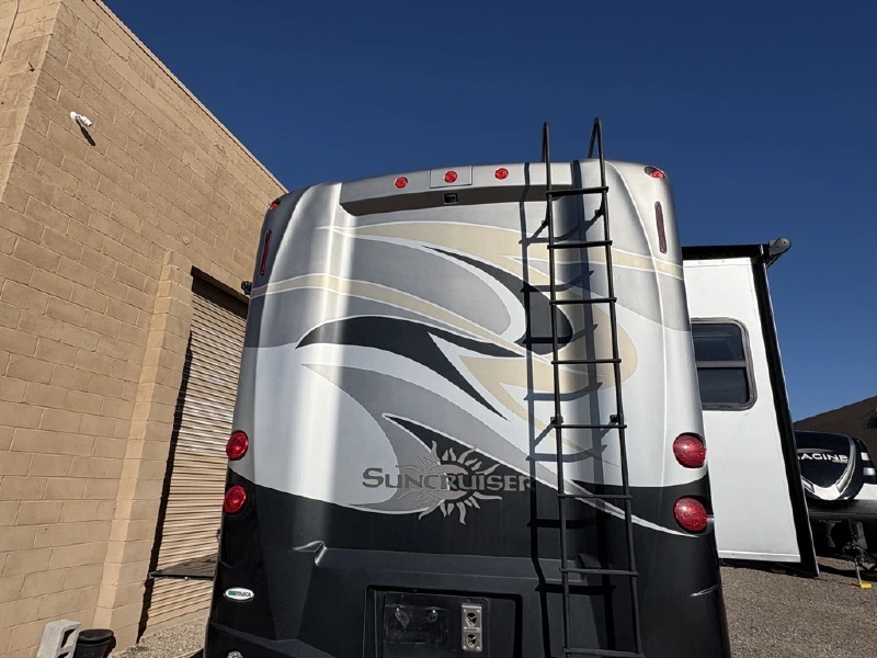 2012 ITASCA SUNCRUISER 35P