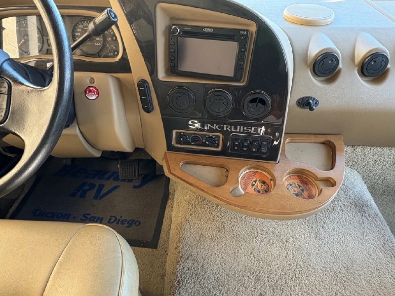 2012 ITASCA SUNCRUISER 35P