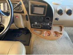 2012 ITASCA SUNCRUISER 35P
