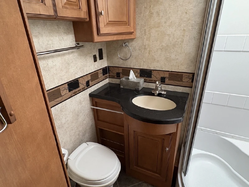 2012 ITASCA SUNCRUISER 35P