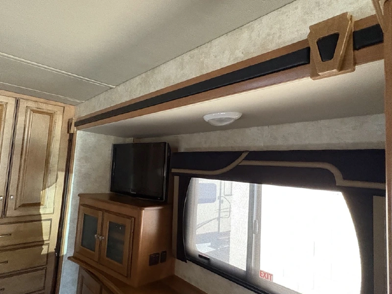 2012 ITASCA SUNCRUISER 35P