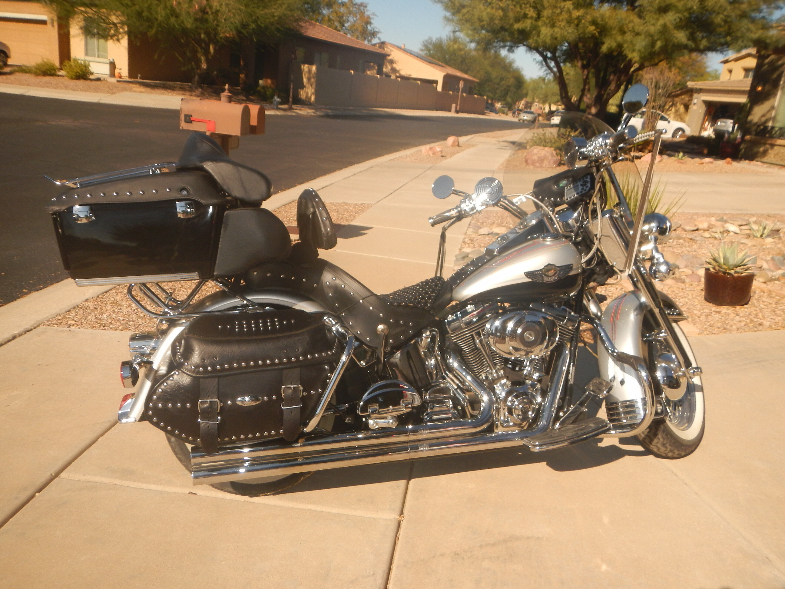 2003 Harley-Davidson HERITAGE SOFTAIL CLASSIC Cruiser motorcycle