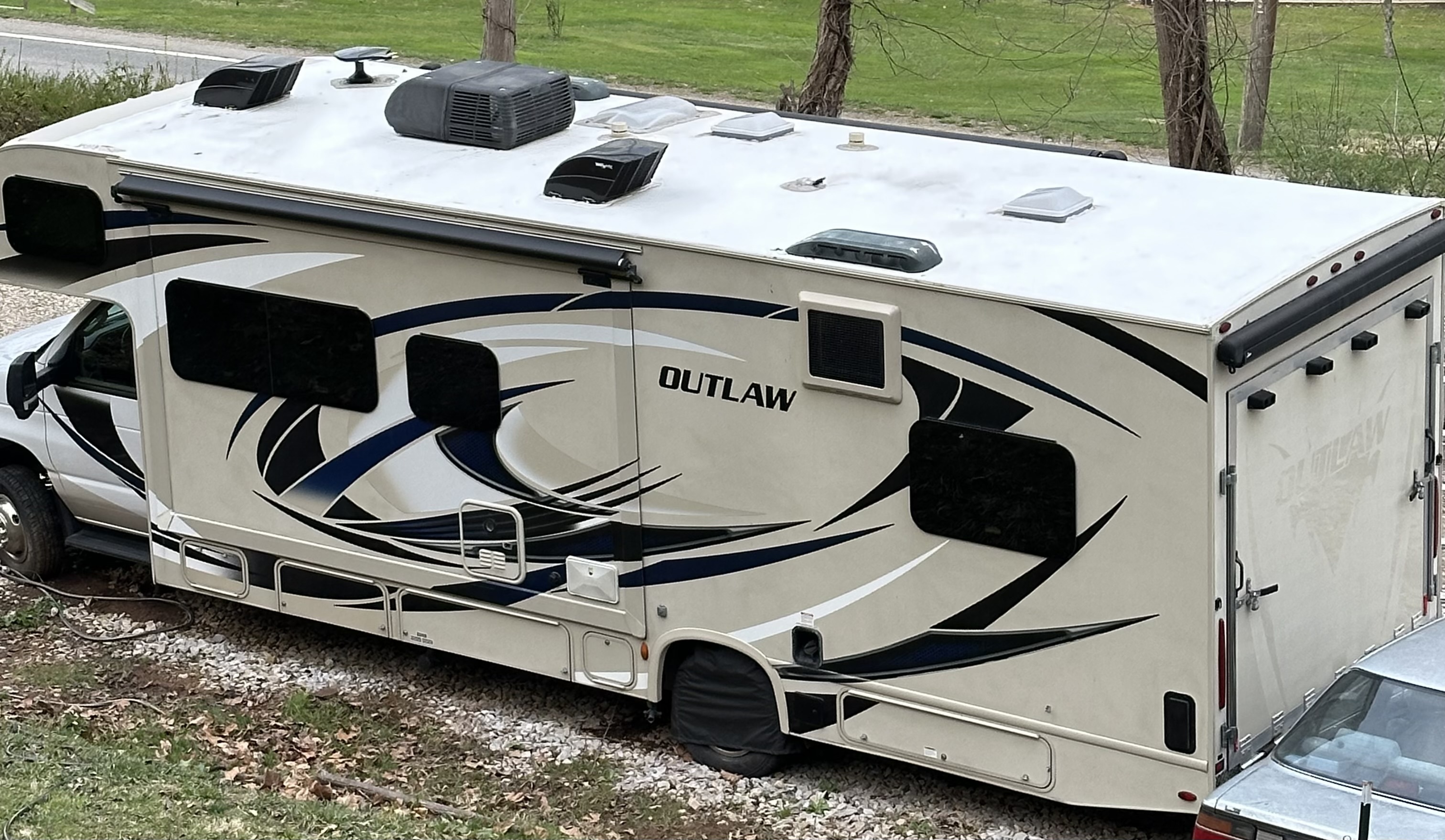 2018 Thor Motor Coach OUTLAW 29H RV