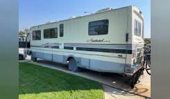 1993 Fleetwood SOUTHWIND 2400 SD RV