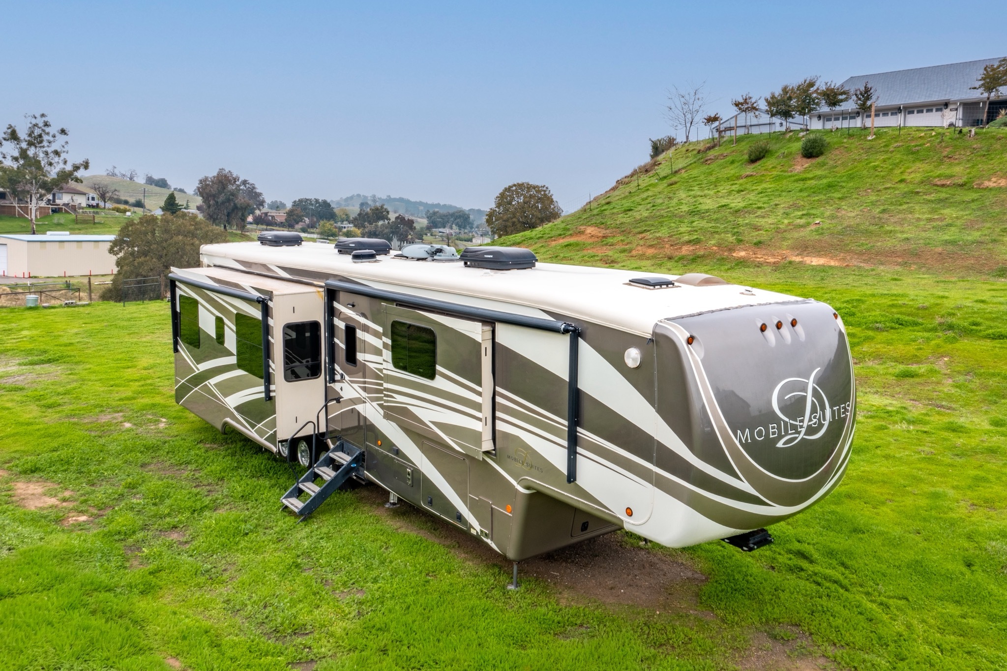 2018 DRV MOBILE SUITES 44 HOUSTON in vacaville CA
