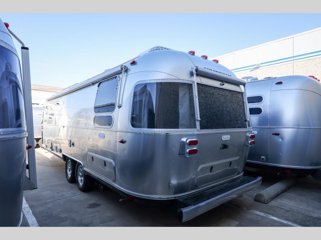 2026 Airstream Flying Cloud 28RB Twin in fort worth TX