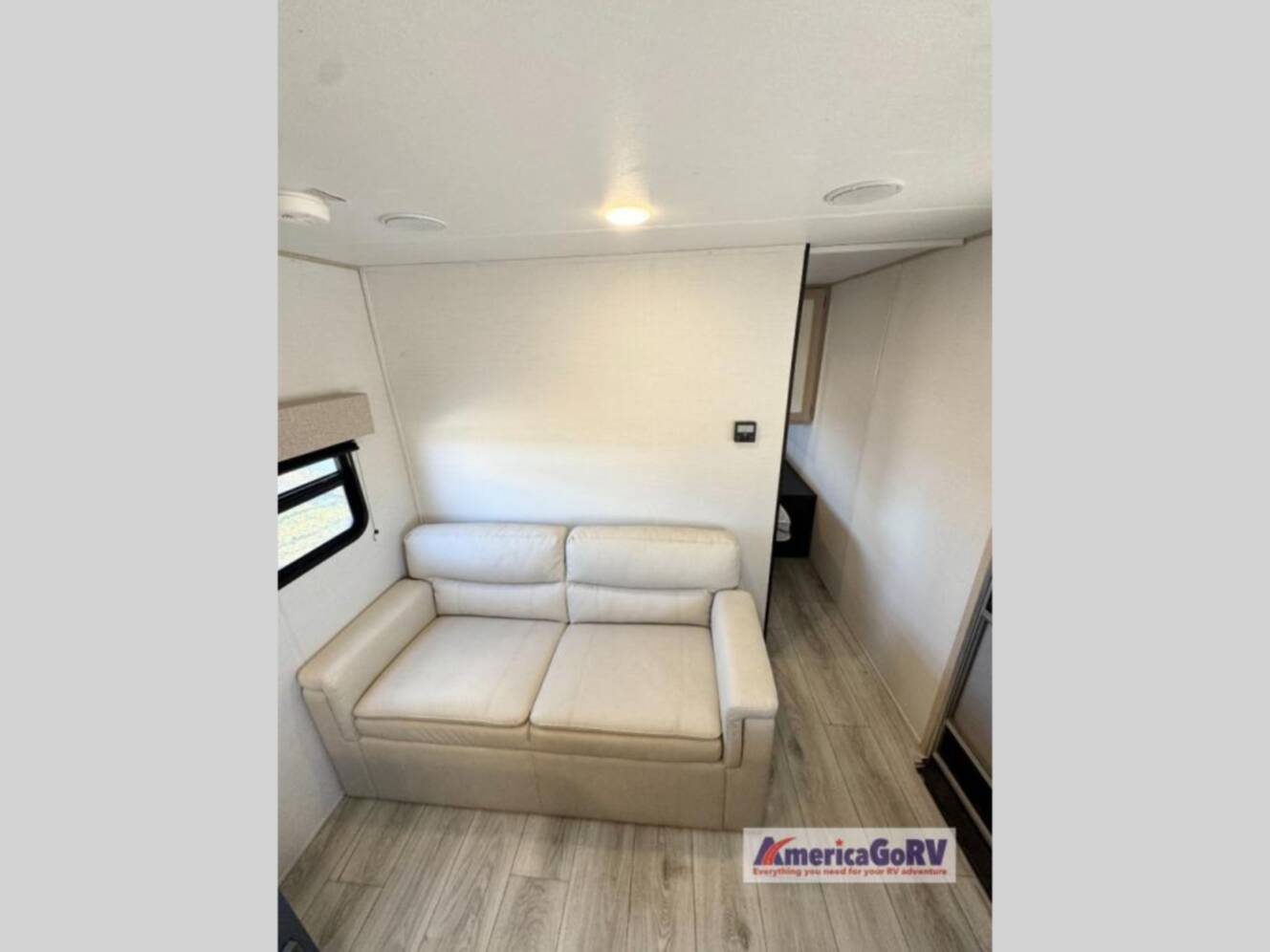 A photo of this 2024 Prime Time Rv Avenger 26BK