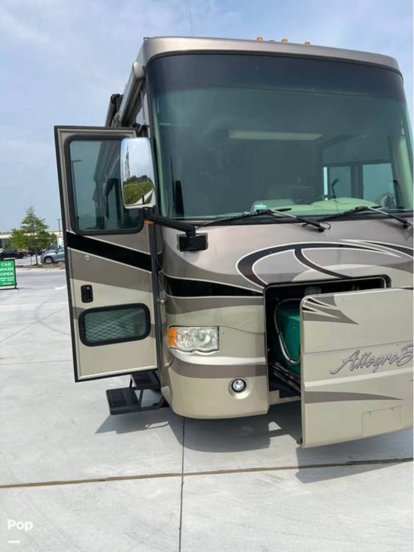 A photo of this 2007 Tiffin Allegro Bus 40QSP