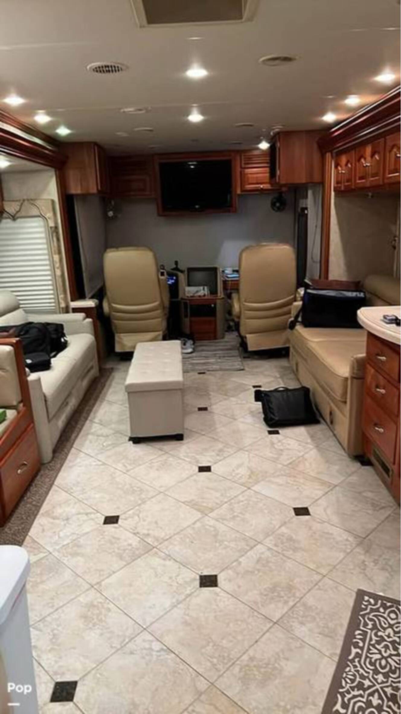 A photo of this 2007 Tiffin Allegro Bus 40QSP