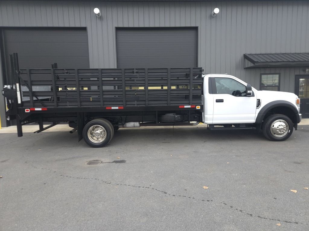 2020 Ford F-550 photo 4