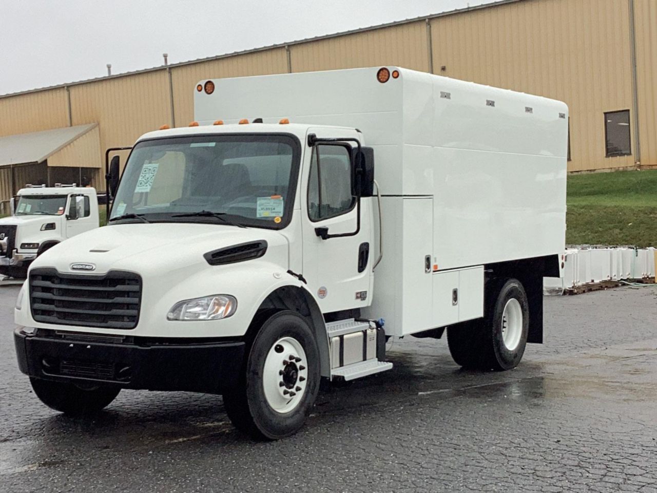 2026 Freightliner M2 106 Medium Duty photo 4