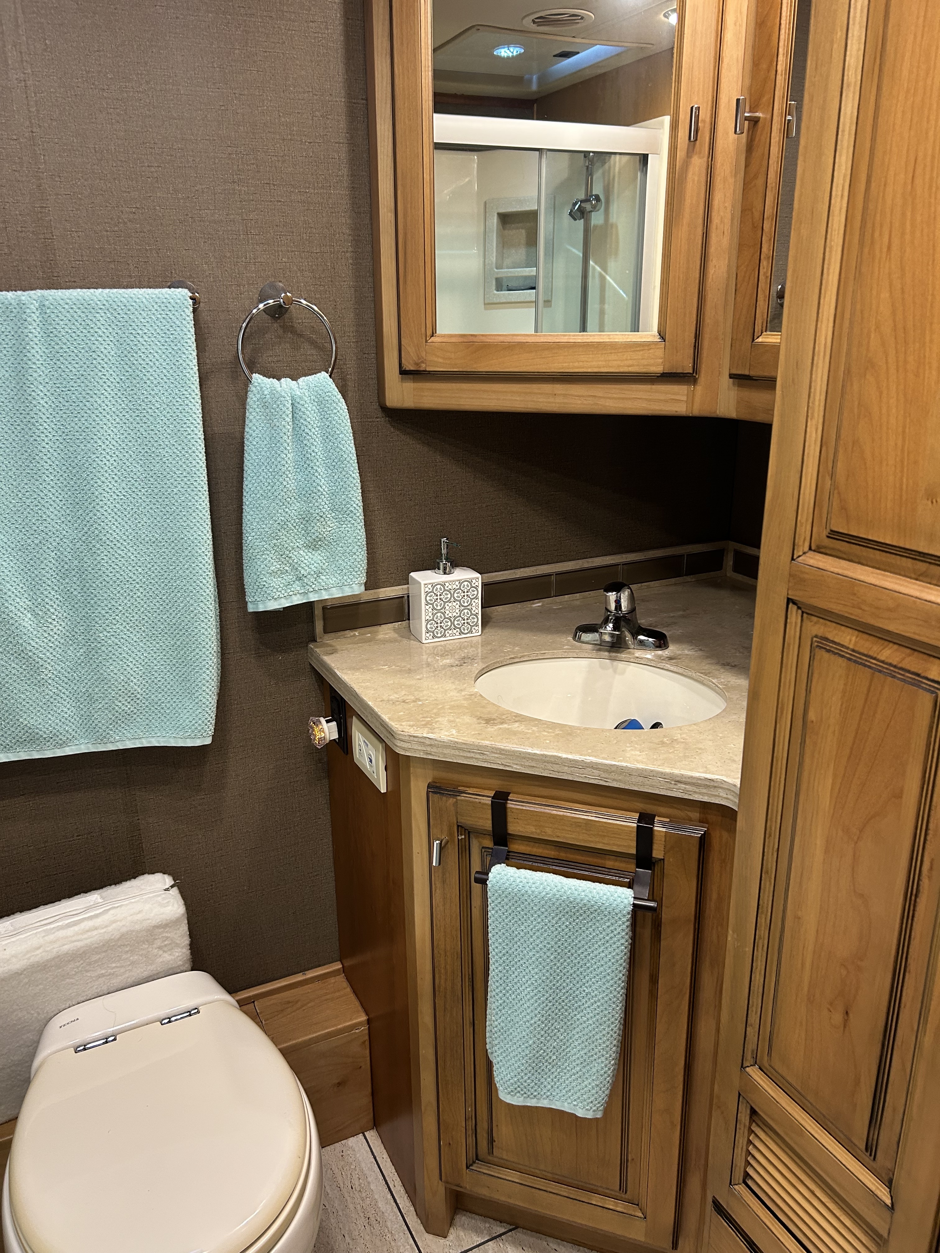 View more photos of this listing