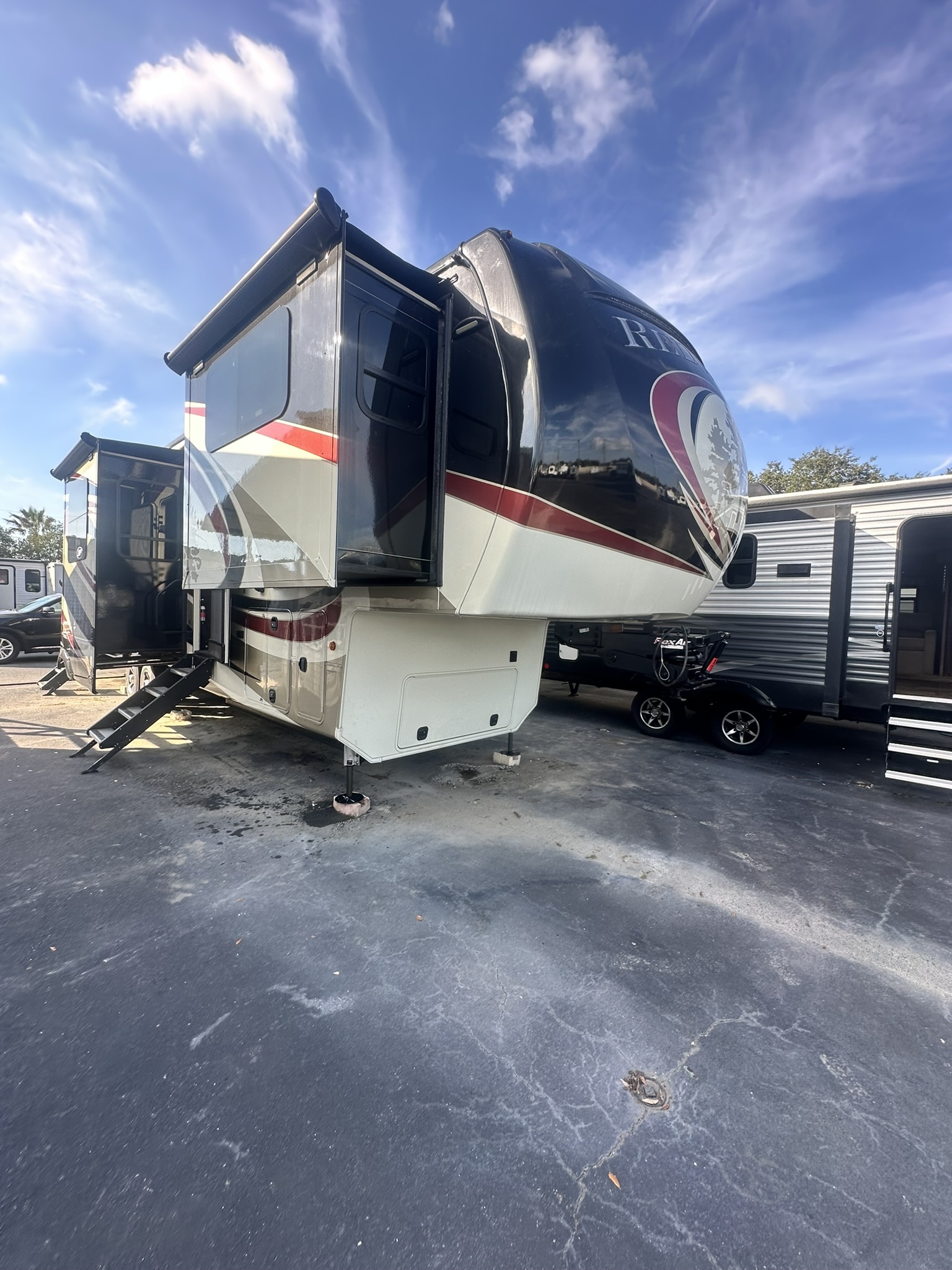 2019 Redwood REDWOOD 3941FL in clearwater FL