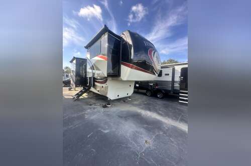 2019 Redwood REDWOOD 3941FL in clearwater FL