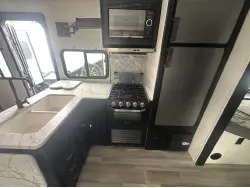 2022 COACHMEN FREEDOM EXPRESS ULTRA LITE 238BHS