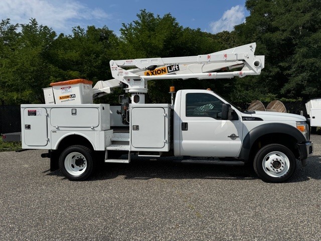 2016 Ford F-550 photo 4