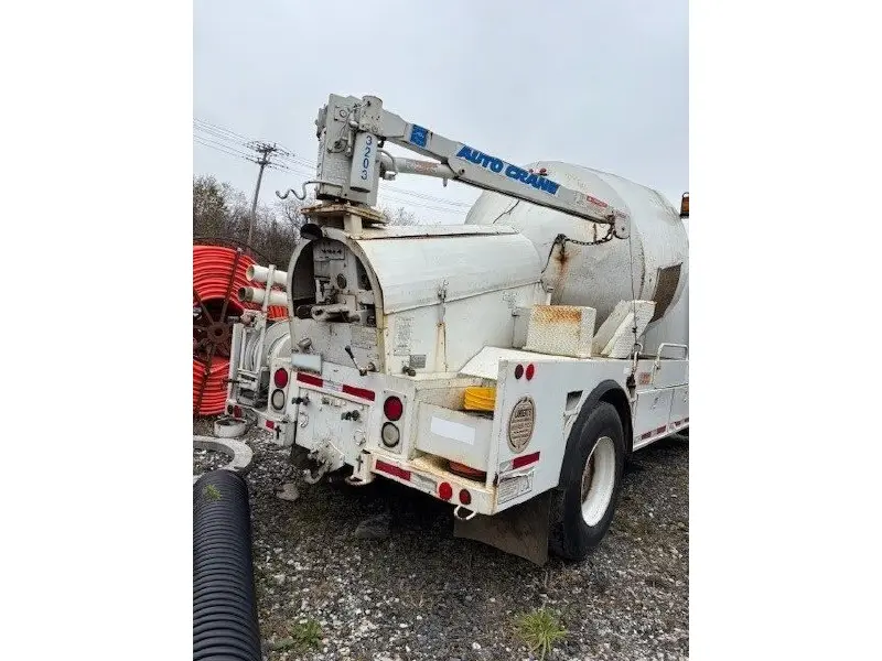 1995 INTERNATIONAL 4700
