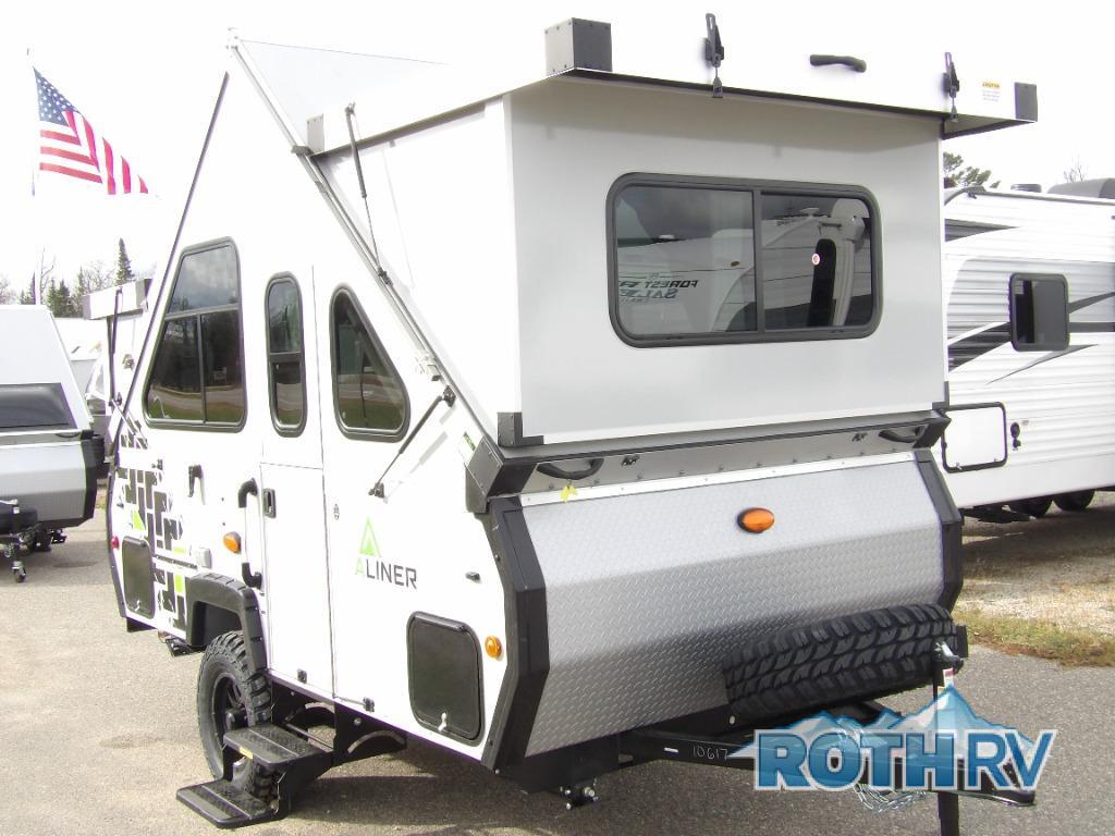 2026 Columbia Northwest ALINER CLASSIC REAR SOFA in grand rapids MN