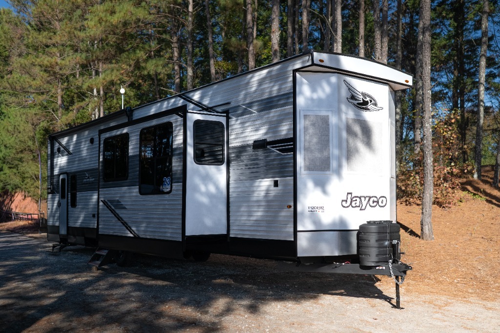 2026 Jayco Jay Flight Bungalow 404Loft DS in mcdonough GA