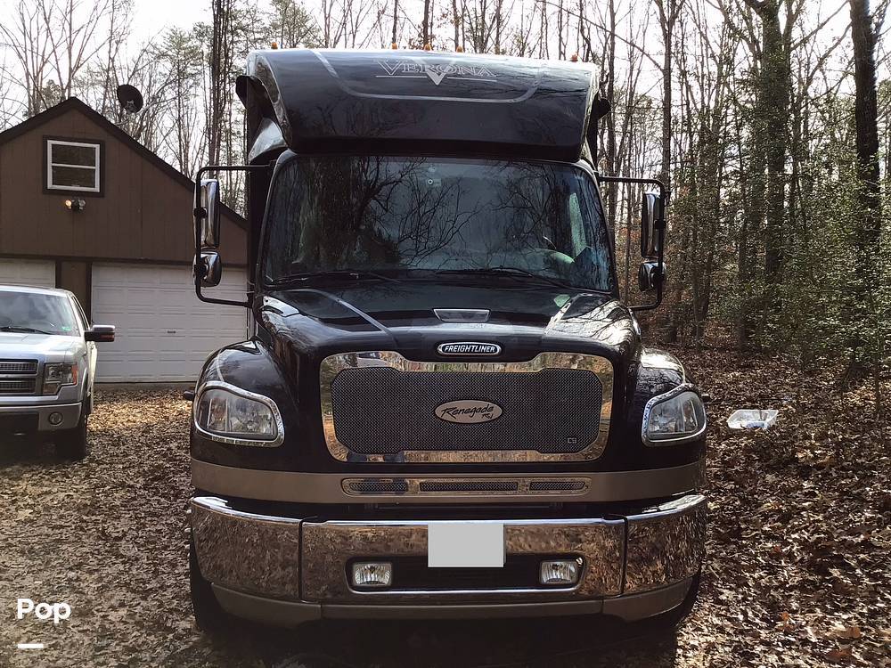 2016 Renegade Verona 40VBH in mineral VA
