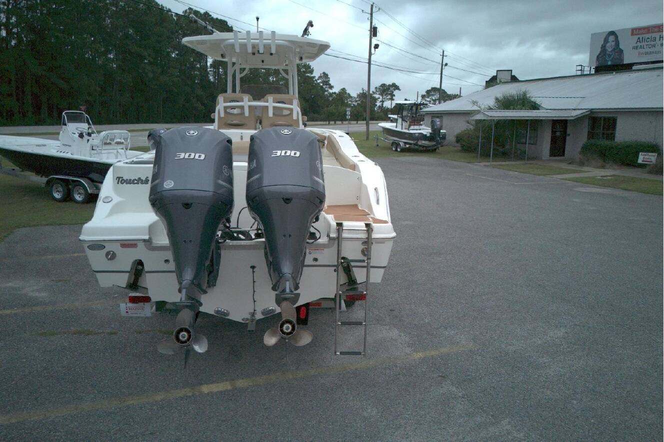 A photo of this 2019 Nauticstar 28 XS
