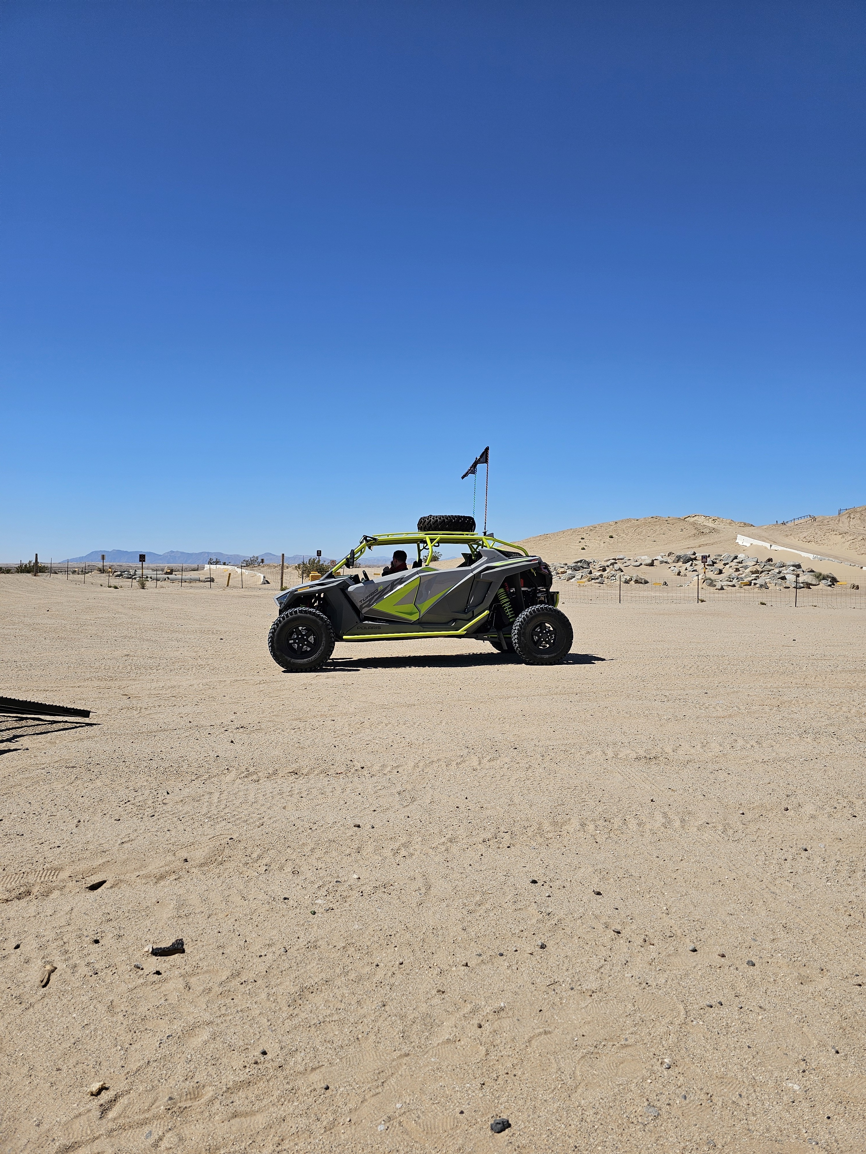 2022 Polaris RZR TURBO R ULTIMATE in indio CA