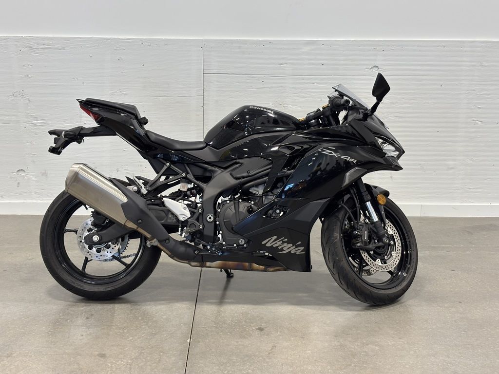 くろ KAWASAKI ZX-14R ZXT40E – 京都のバイクショップSPEC-M（スペックエム