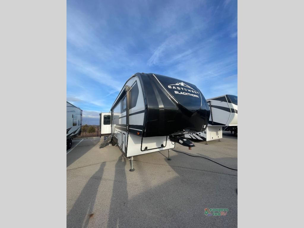 2024 East To West Blackthorn 3801MB-OK in wilmington OH