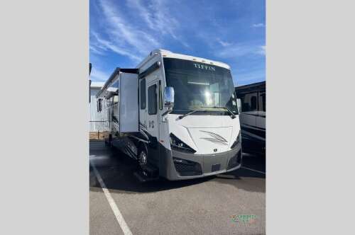 2026 Tiffin Motorhomes Phaeton 37 BH in wilmington OH