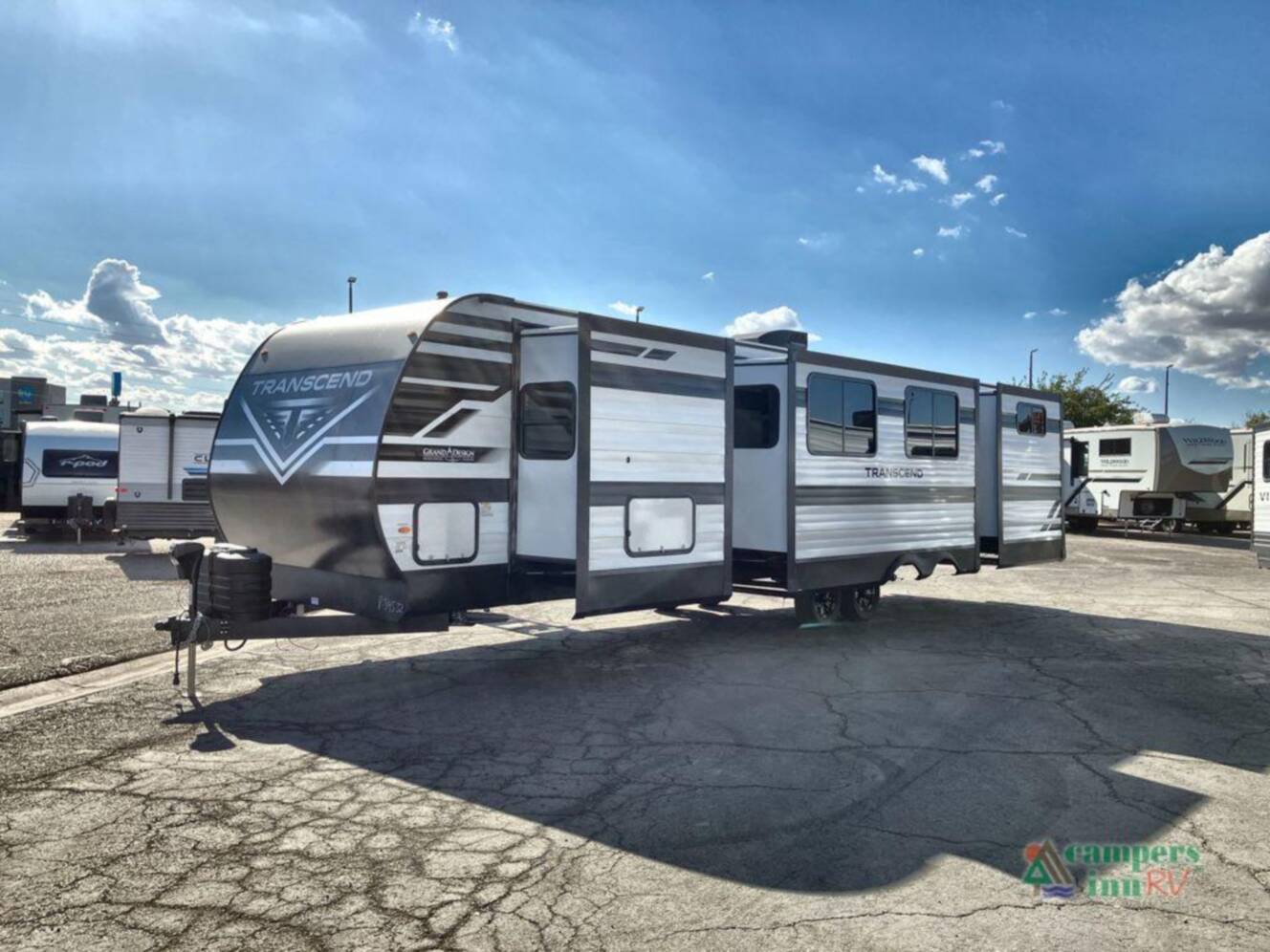 A photo of this 2025 Grand Design Transcend Xplor 335BHT