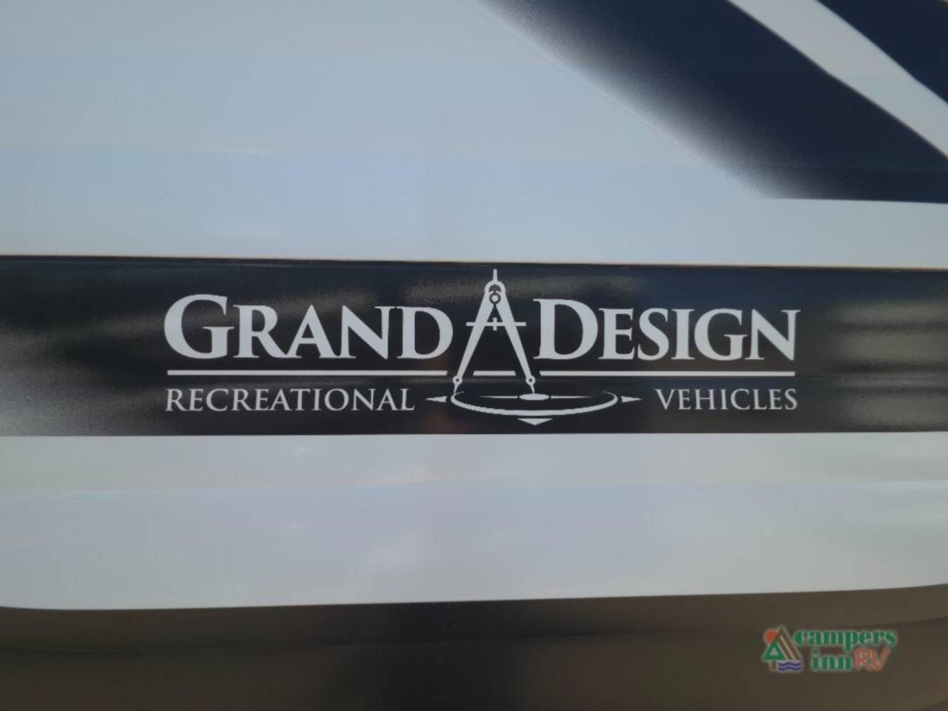 A photo of this 2025 Grand Design Transcend Xplor 335BHT