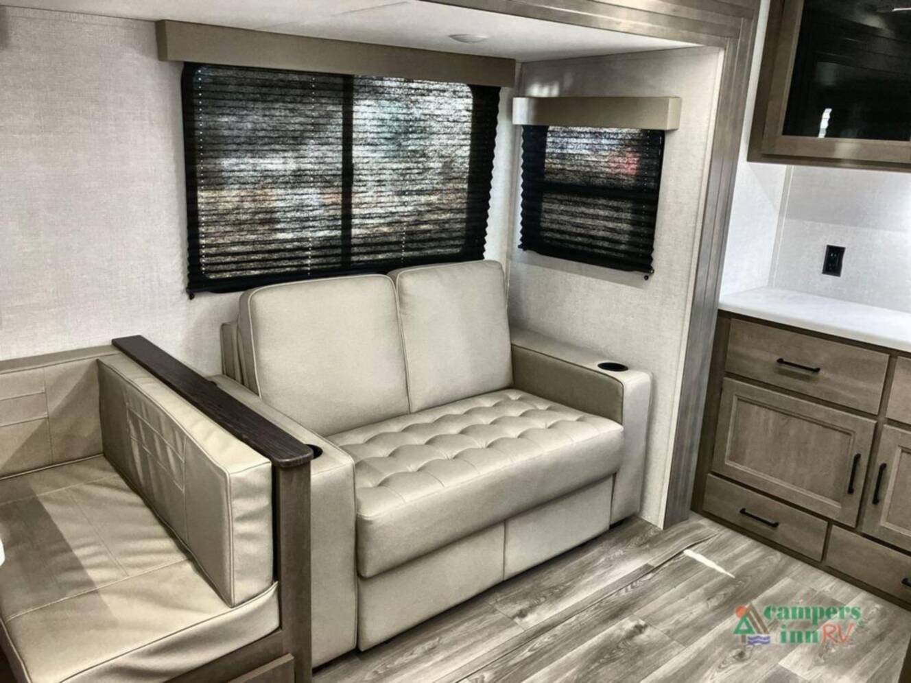 A photo of this 2025 Grand Design Transcend Xplor 335BHT