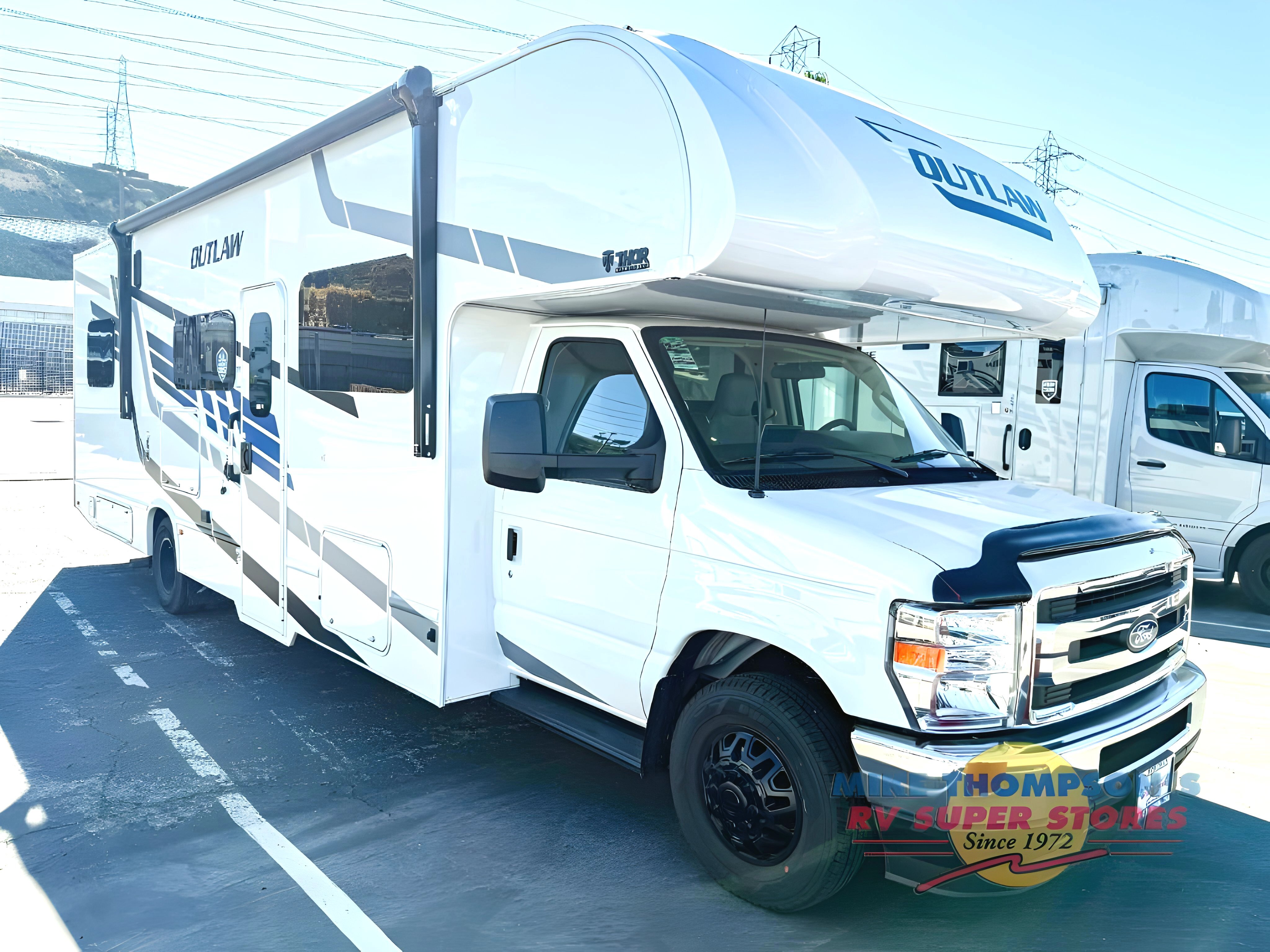 2026 Thor Motor Coach Outlaw 29J in colton CA