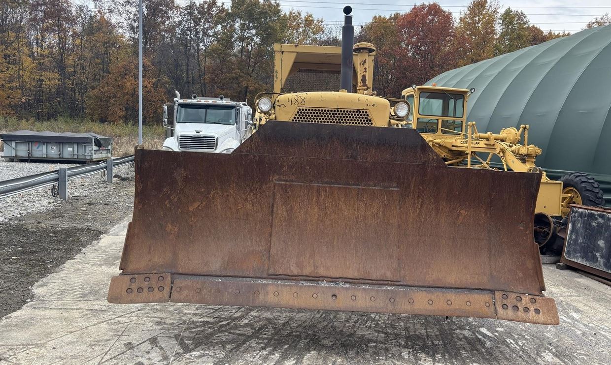 1971 CATERPILLAR D7E in Youngstown, OH