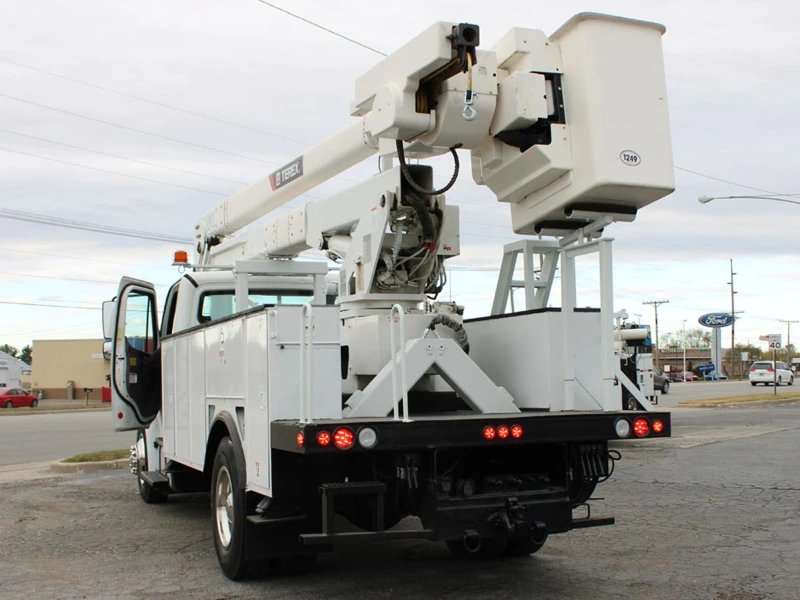 2015 FREIGHTLINER M2 106 Truck w/TEREX STC-55 HI-RANGER MATERIAL HANDLING AERIAL DEVICE-BUCKET TRUCK 