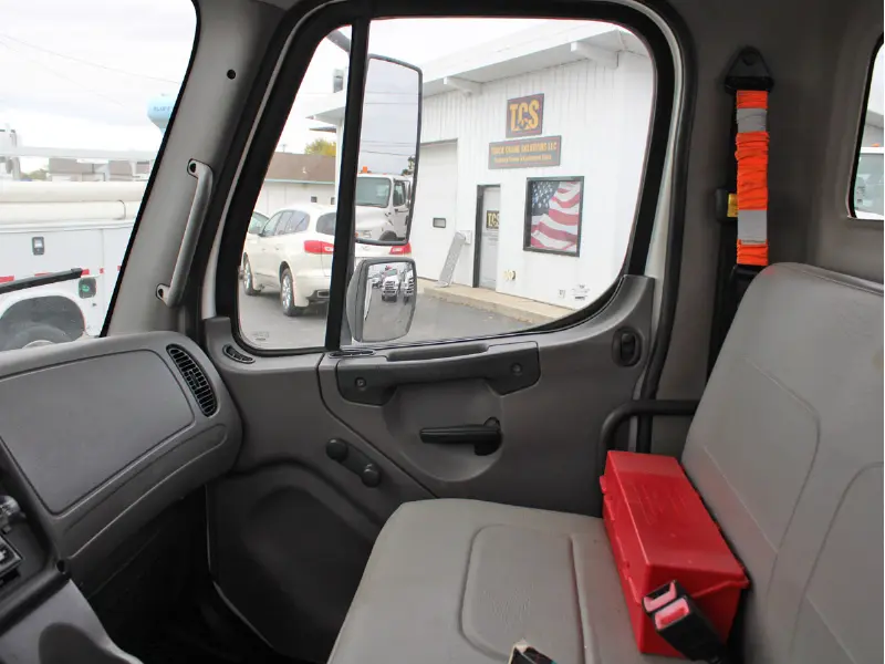 2015 FREIGHTLINER M2 106 Truck w/TEREX STC-55 HI-RANGER MATERIAL HANDLING AERIAL DEVICE-BUCKET TRUCK 