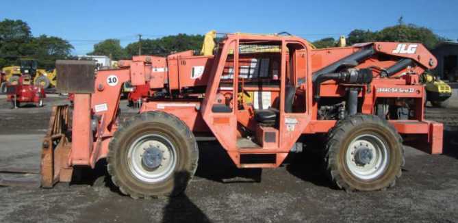 2006 Lull / JLG Industries, Inc. 1044C-54 in Bristol, PA
