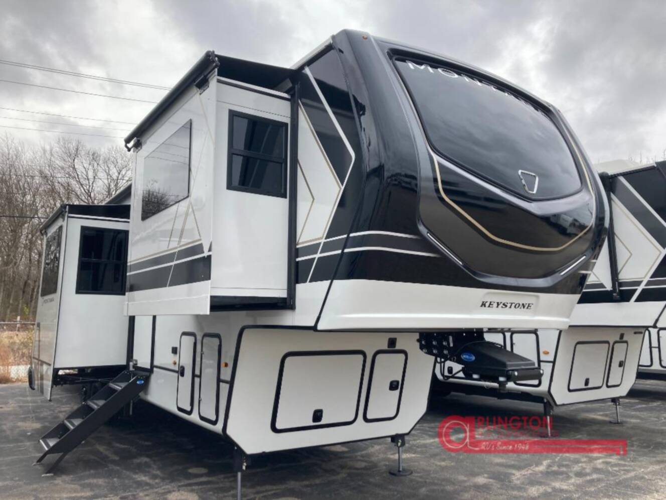 A photo of this 2026 Keystone Rv Montana 3761FL