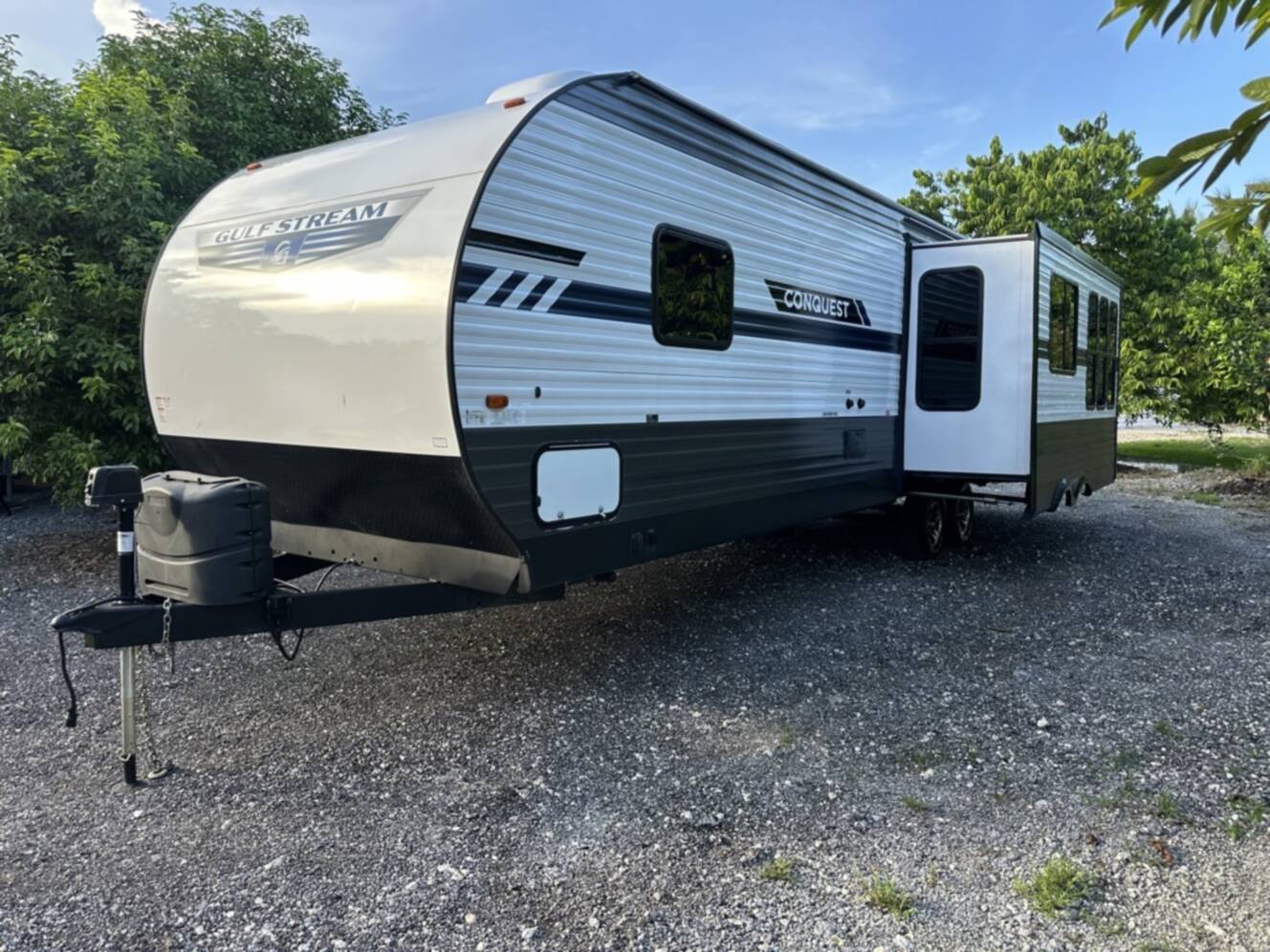 A photo of this 2023 Gulf Stream CONQUEST 295 SBW