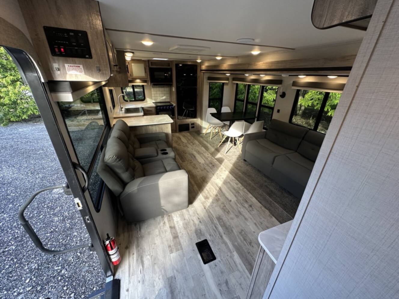A photo of this 2023 Gulf Stream CONQUEST 295 SBW
